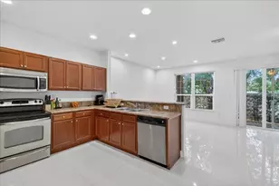 3262 NW 31st Terrace, Oakland Park, FL 33309 - Photo 5