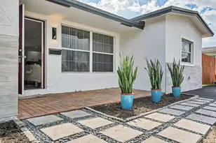 6520 Kimberly Blvd, North Lauderdale, FL 33068 - Photo 3