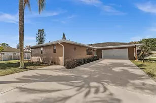 2002 SE Aneci St, Port Saint Lucie, FL 34984 - Photo 1