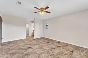 2002 SE Aneci St, Port Saint Lucie, FL 34984 - Photo 21