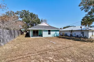 219 15th Pl, Vero Beach, FL 32962 - Photo 13