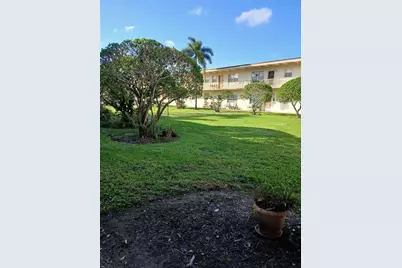 2525 Hollywood Boulevard #115, Hollywood, FL 33020 - Photo 3