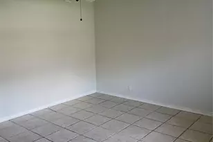 2525 Hollywood Blvd, Hollywood, FL 33020 - Photo 5