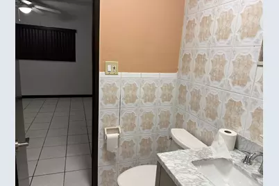 429 NW 15th Avenue, Fort Lauderdale, FL 33311 - Photo 9