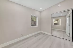 305 NE 8th St, Pompano Beach, FL 33060 - Photo 35