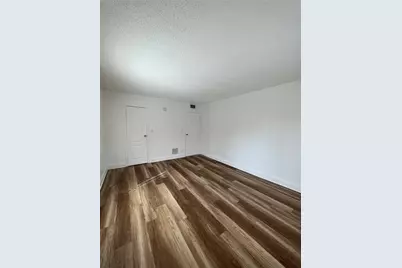 5221 Geneva Way #208, Doral, FL 33166 - Photo 13