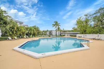 118 Royal Park Drive #4G, Oakland Park, FL 33309 - Photo 25