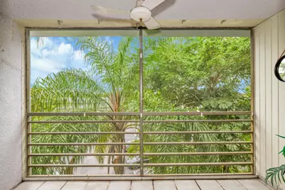 118 Royal Park Drive #4G, Oakland Park, FL 33309 - Photo 5