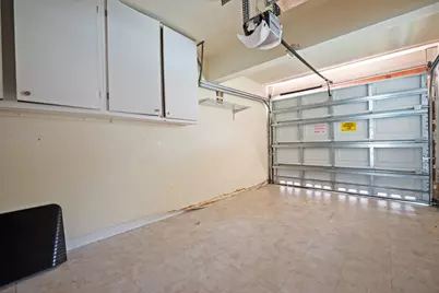 5807 NW 85th Avenue, Tamarac, FL 33321 - Photo 23