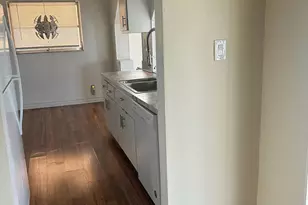 5807 NW 85th Ave, Tamarac, FL 33321 - Photo 3