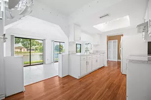 5807 NW 85th Ave, Tamarac, FL 33321 - Photo 11
