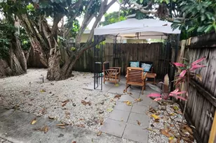 2036 NE 26th St, Wilton Manors, FL 33305 - Photo 7