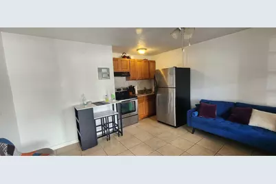 2036 NE 26th Street #1, Wilton Manors, FL 33305 - Photo 3