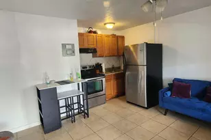 2036 NE 26th St, Wilton Manors, FL 33305 - Photo 3