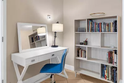 2109 NE 26th Street #2109, Wilton Manors, FL 33305 - Photo 5