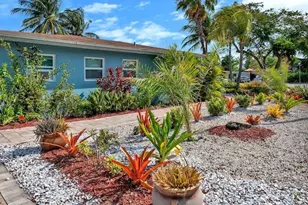 2109 NE 26th St, Wilton Manors, FL 33305 - Photo 21