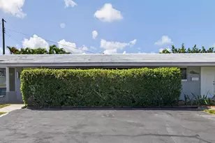 4331 NE 5th Ave, Oakland Park, FL 33334 - Photo 3