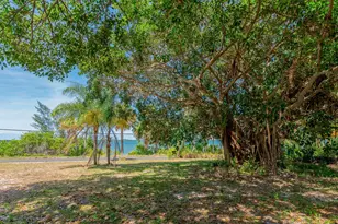 8605 S Indian River Dr, Fort Pierce, FL 34982 - Photo 15