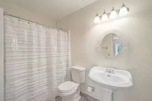 3010 NE 21st Terrace, Fort Lauderdale, FL 33306 - Photo 15