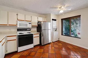 3010 NE 21st Terrace, Fort Lauderdale, FL 33306 - Photo 7