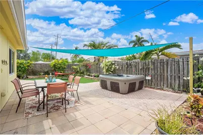 161 SE 5th Court, Pompano Beach, FL 33060 - Photo 3