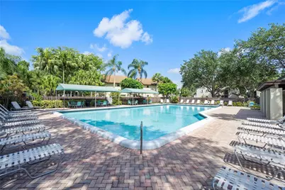 2659 Carambola Circle #303, Coconut Creek, FL 33066 - Photo 23