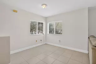 7400 Palomino Dr, Hollywood, FL 33024 - Photo 11