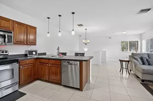 7400 Palomino Dr, Hollywood, FL 33024 - Photo 17