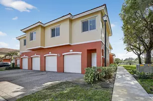 7400 Palomino Dr, Hollywood, FL 33024 - Photo 5