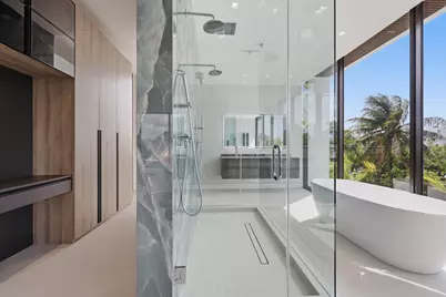 930 S Shore Drive, Miami Beach, FL 33141 - Photo 25