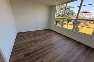 605 Oaks Dr, Pompano Beach, FL 33069 - Photo 17