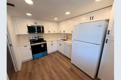 605 Oaks Drive #406, Pompano Beach, FL 33069 - Photo 1