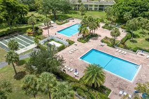 605 Oaks Dr, Pompano Beach, FL 33069 - Photo 19