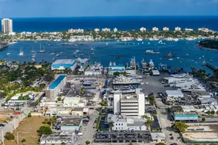 241 W 20th St, Riviera Beach, FL 33404 - Photo 27