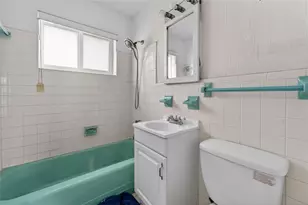 241 W 20th St, Riviera Beach, FL 33404 - Photo 21