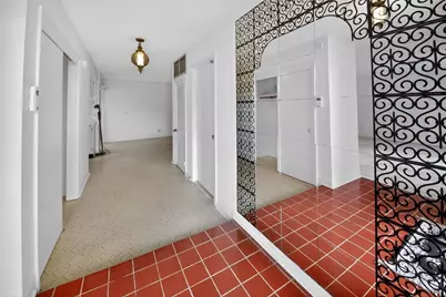 1101 SW 68th Avenue, Plantation, FL 33317 - Photo 3