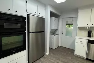 8775 20th St, Vero Beach, FL 32966 - Photo 5