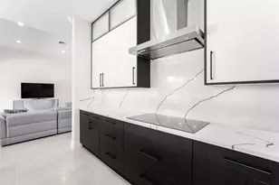 7119 NW 113th Ave, Parkland, FL 33076 - Photo 15