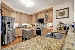 2617 NE 14th Ave, Wilton Manors, FL 33334 - Photo 9