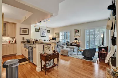 2617 NE 14th Avenue #402, Wilton Manors, FL 33334 - Photo 7