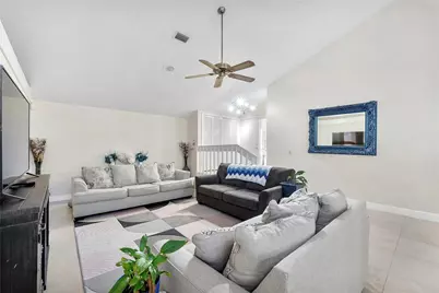 2850 Deer Creek Kelly Brooke Lane, Deerfield Beach, FL 33442 - Photo 5