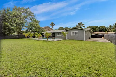 14321 NW 14th Drive, Miami, FL 33167 - Photo 33