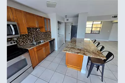 3590 Blue Lake Drive #504, Pompano Beach, FL 33064 - Photo 7