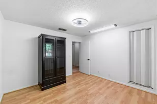 1917 NE 3rd St, Deerfield Beach, FL 33441 - Photo 25