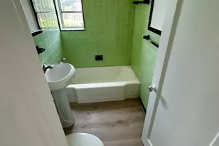 631 SW 11th St, Miami, FL 33129 - Photo 11