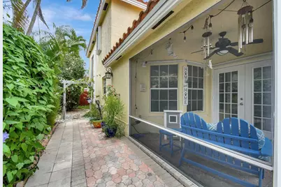 2811 Montevideo Avenue, Hollywood, FL 33026 - Photo 49