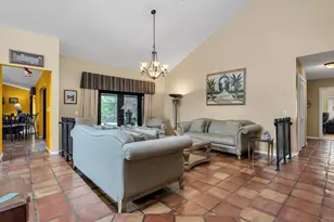 12121 NW 2nd Dr, Coral Springs, FL 33071 - Photo 9