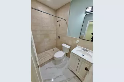 218 SW 1st Court, Pompano Beach, FL 33060 - Photo 9