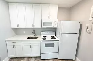 2724 NW 6th Ct, Fort Lauderdale, FL 33311 - Photo 9