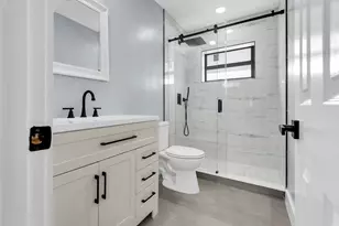 1681 NE 39th St, Pompano Beach, FL 33064 - Photo 19